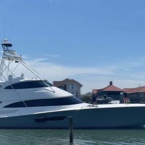 Meet your Posher, Isis